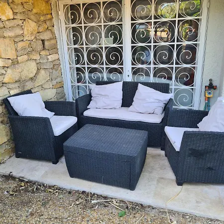 Apartamento Bas De T3 Avec Piscine Vue Mer Ollioules
